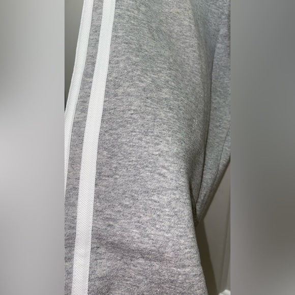 Men Adidas Grey Stripe Sweatpants - Picture 3 of 9